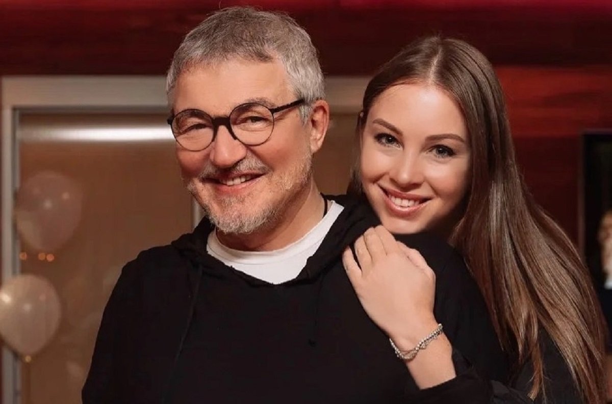 Как отметила день рождения супруга Дмитрия Диброва