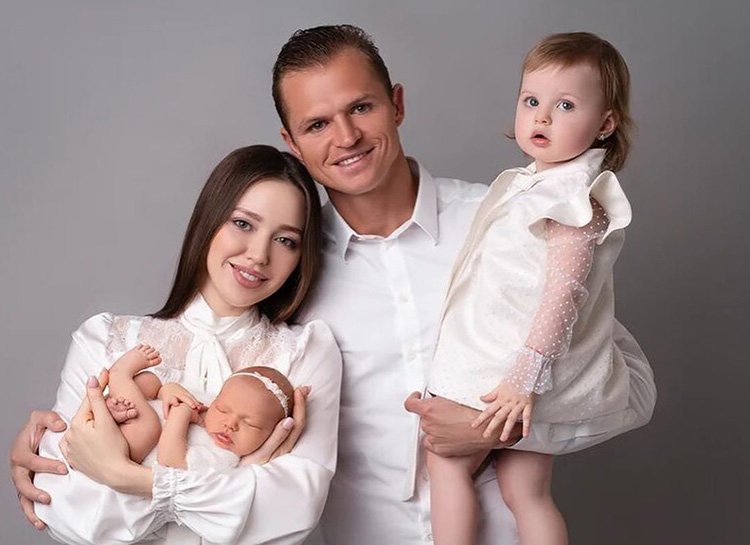 Почему Анастасия Костенко не может найти няню для своих детей