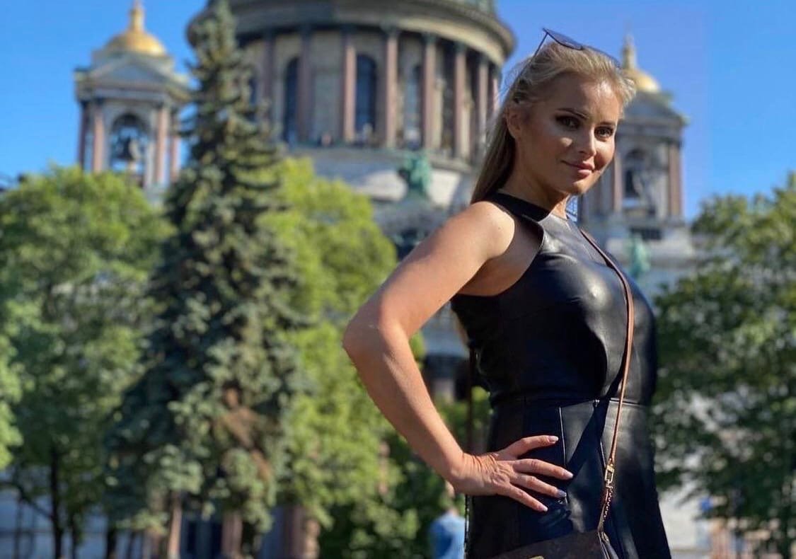 "Ему за нее стыдно": Дана Борисова пожаловалась на отца своей дочери