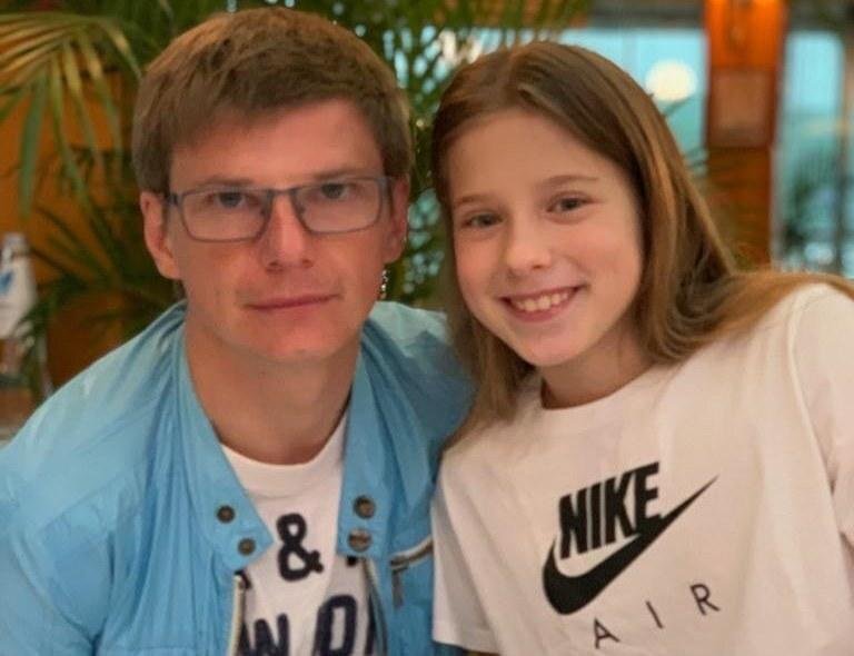 Дочь Андрея Аршавина и Юлии Барановской стала участницей телешоу