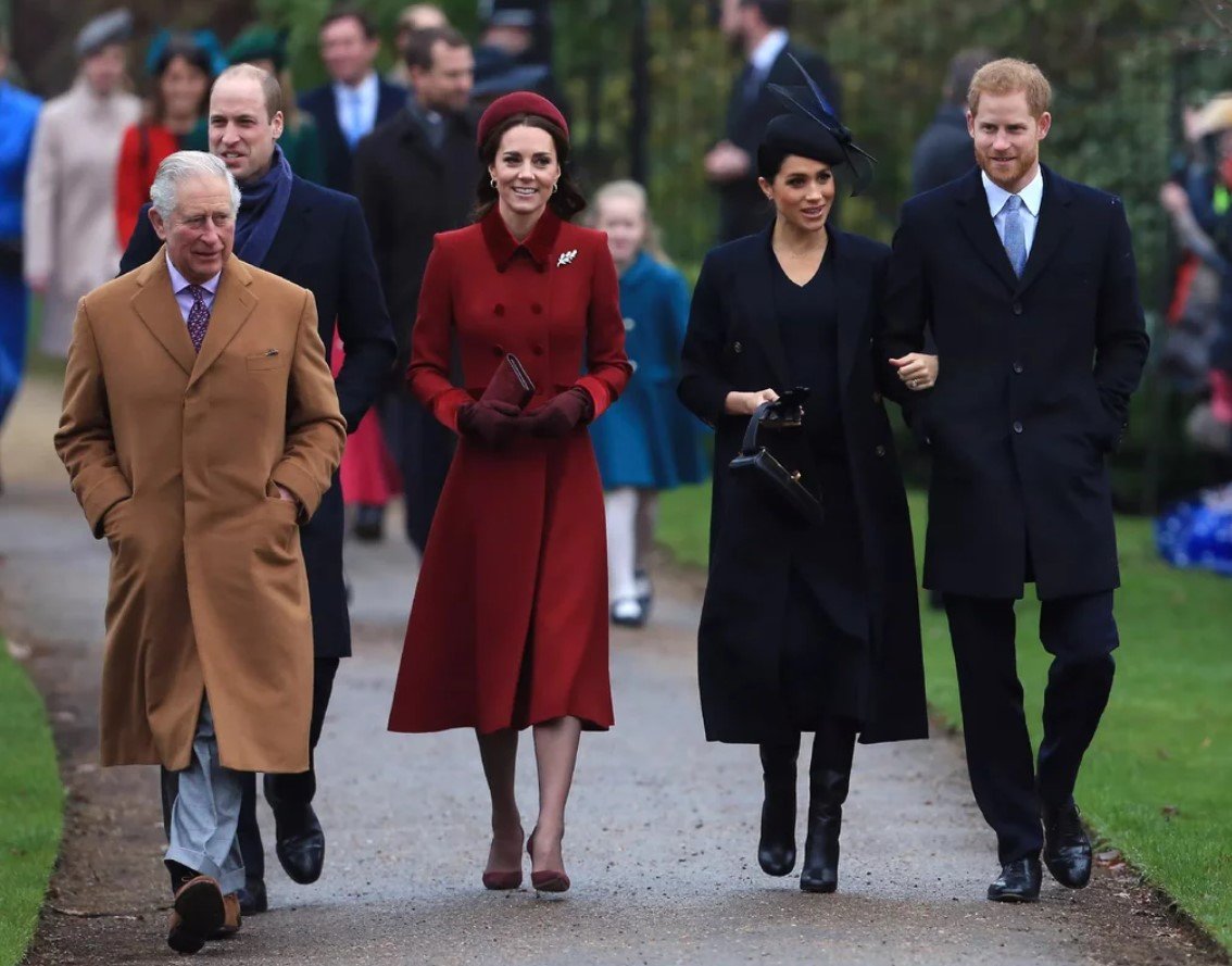 Принц Гарри и Меган Маркл решили в помириться с королевским семейством