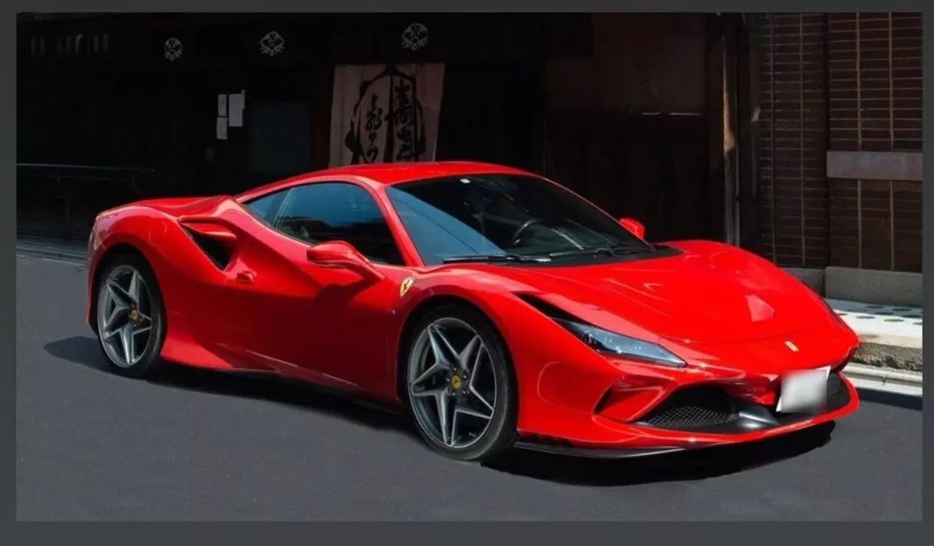 Настя Ивлеева купила Ferrari