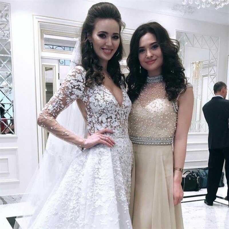 Анастасия Костенко надела свое свадебное платье