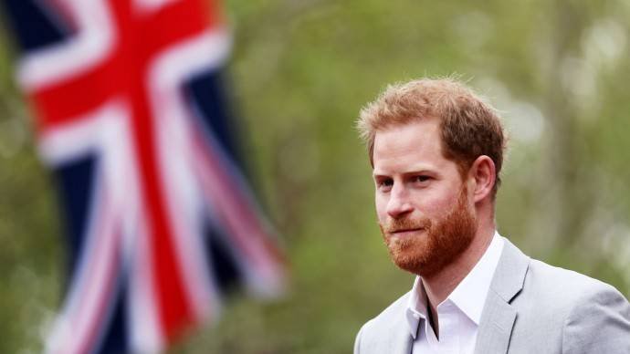 Принц Гарри намерен подать в суд на британское правительство, если его не обеспечат оханой