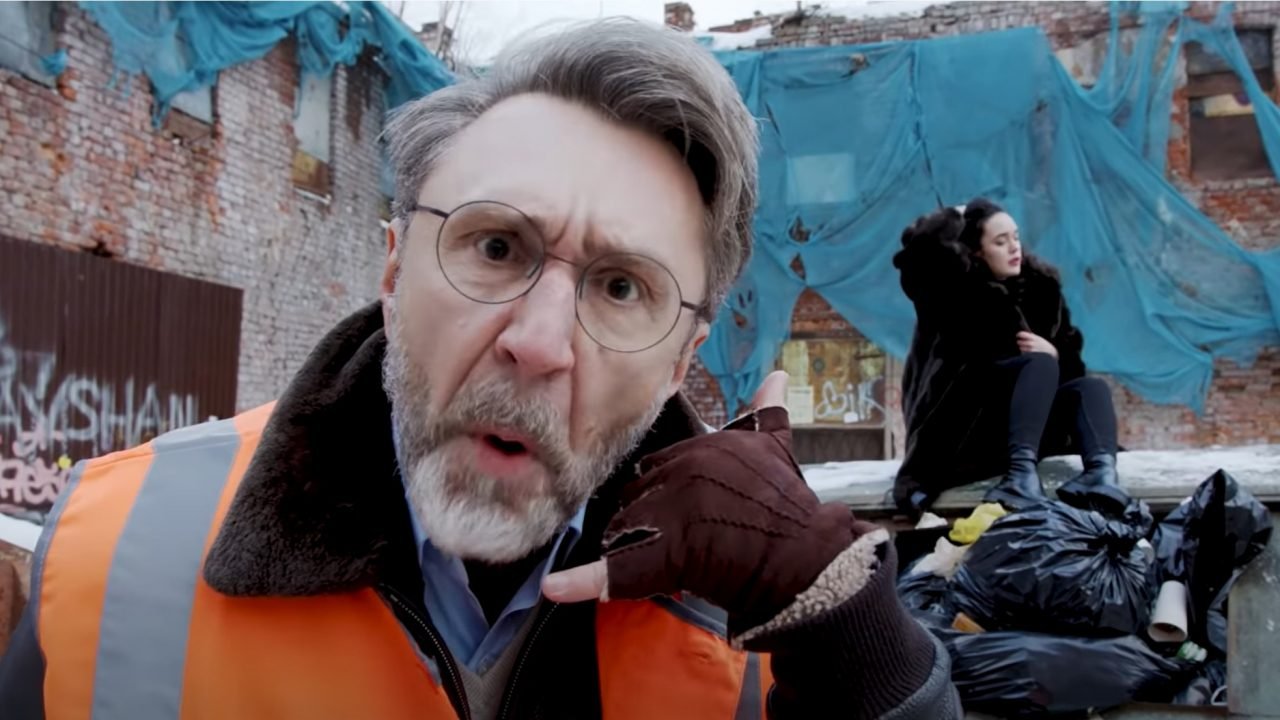 Сергей Шнуров выпустил клип о плохой работе  коммунальщиков Санкт-Петербурга
