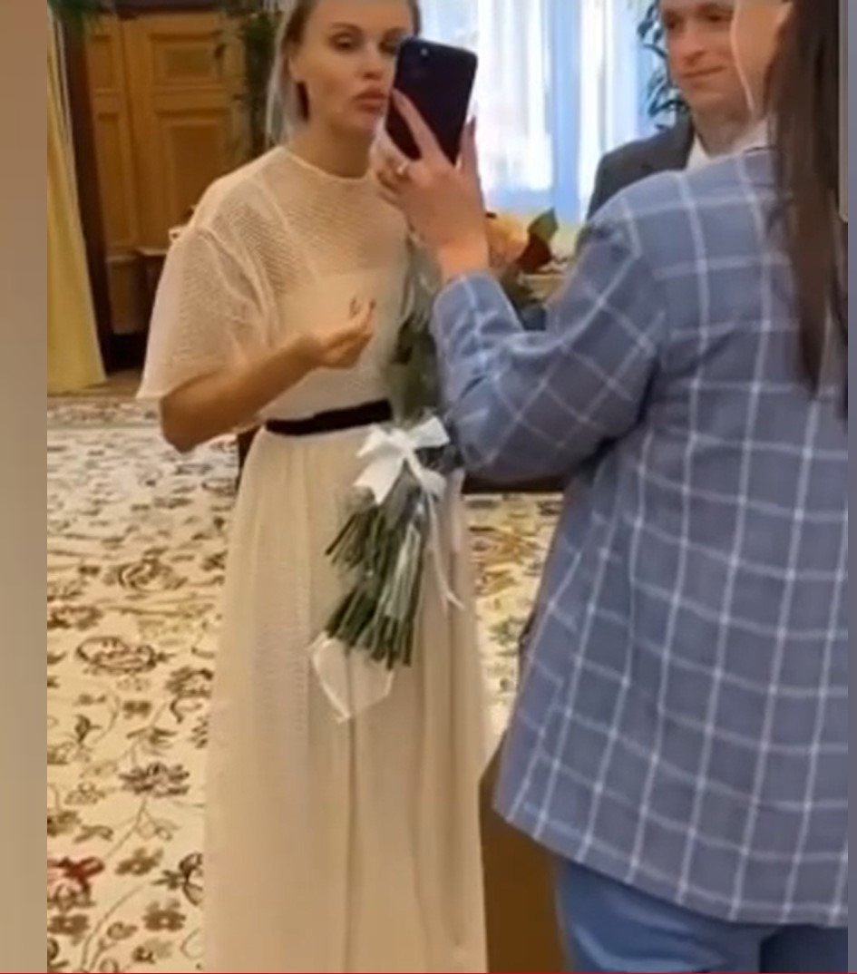 Павел Мамаев женился