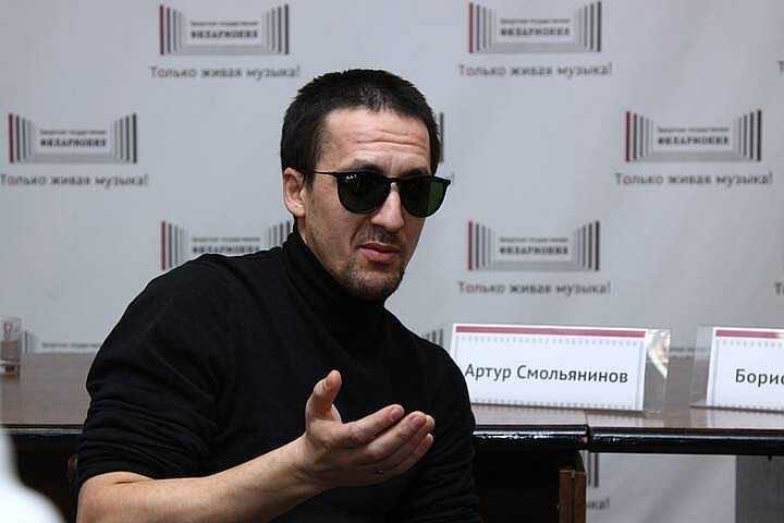 Иван Охлобыстин возмущён тем, что Артур Смольянинов* подал на него в суд