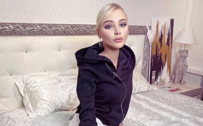 Алена Шишкова сообщила, что ее родственников взяли в заложники