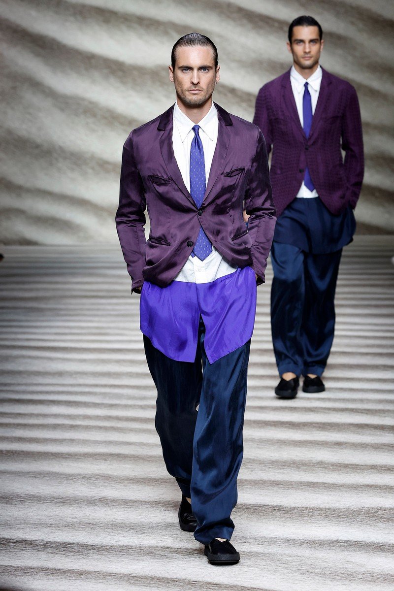 Giorgio Armani на показе в Милане представляет не моду, а стиль жизни