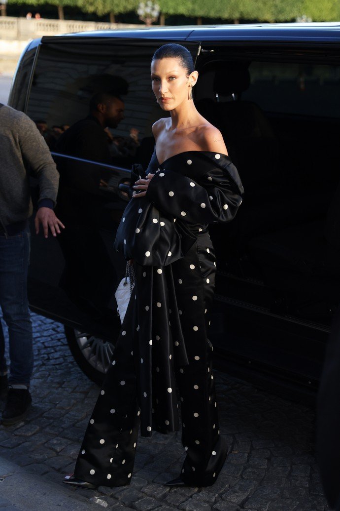 Белла Хадид посетила мероприятие Balenciaga во время недели высокой моды в Париже