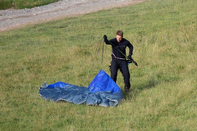 Том Круз обошелся без каскадеров во время съемок очередного фильма «Миссия невыполнима»