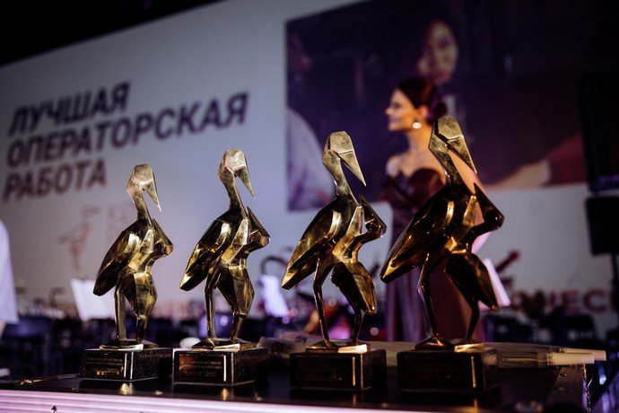 Елизавета Боярская, Юлия Пересильд и другие блистали на красной дорожке кинофестиваля «Короче»
