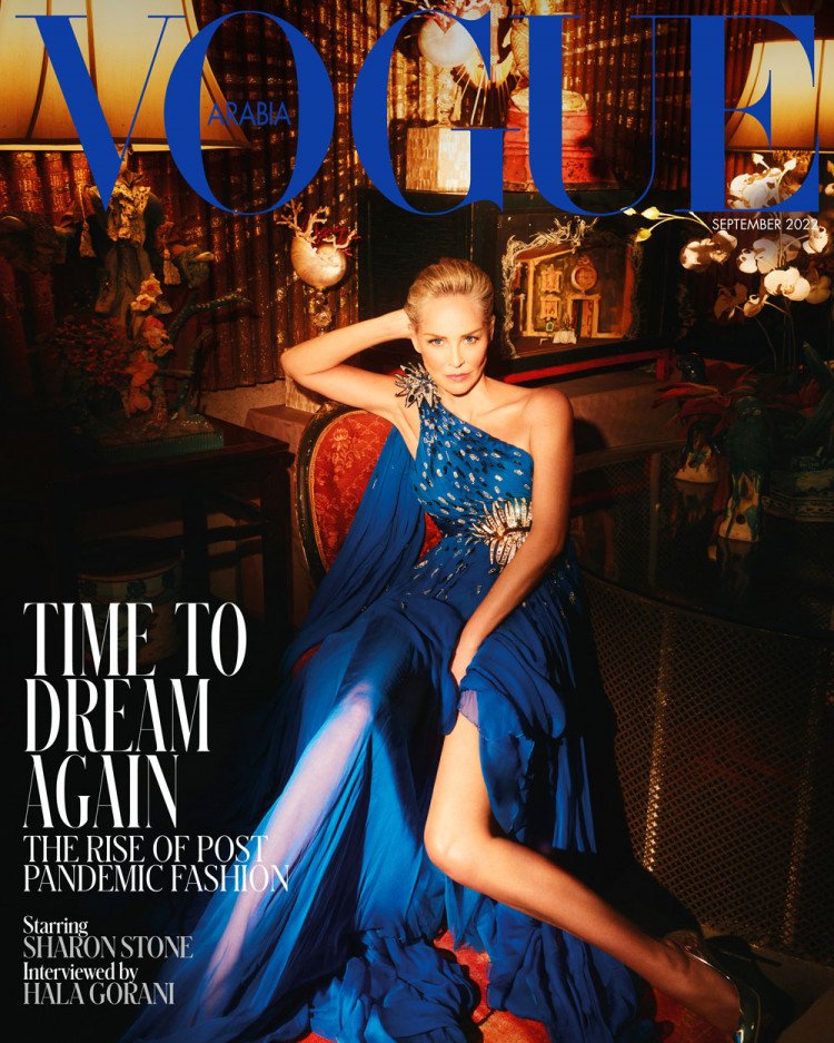 Шэрон Стоун снялась для обложки Vogue и рассказала о своём отношении к ботоксу