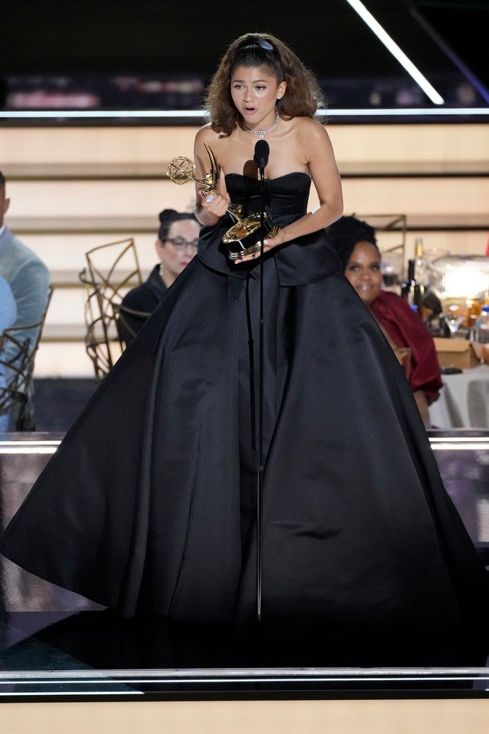 Зендея стала самой молодой двукратной обладательницей премии «Эмми»