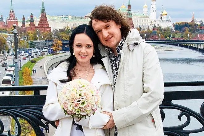 Женя Огурцова из "Ранеток" впервые рассказала об инвалидности дочери