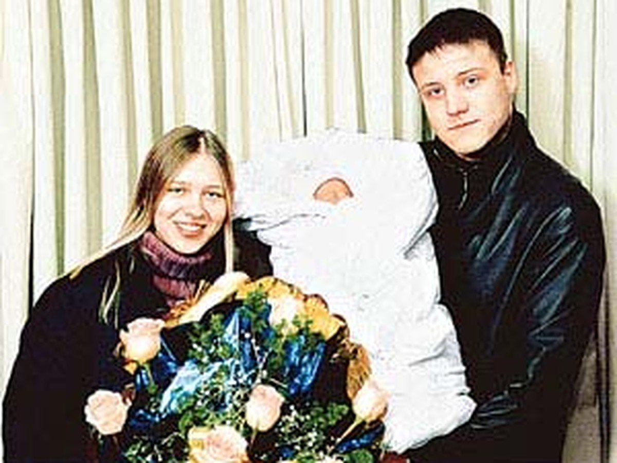 Поклонники Юлии Волковой обсуждают фото её повзрослевшей дочери