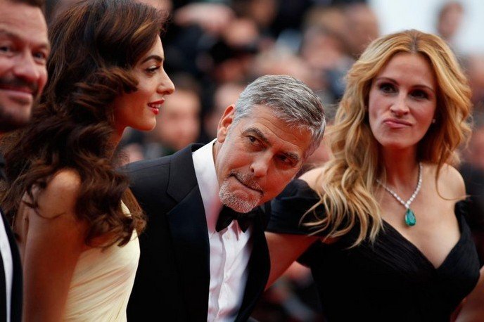 Джорджу Клуни надоела Джулия Робертс, но она всё-таки появилась на Albie Awards вместе с Синди Кроуфорд, Дуа Липой и другими