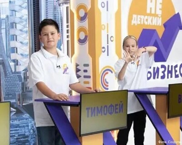 Павел Прилучный уже пропихнул своего 9-летнего сына на телевидение