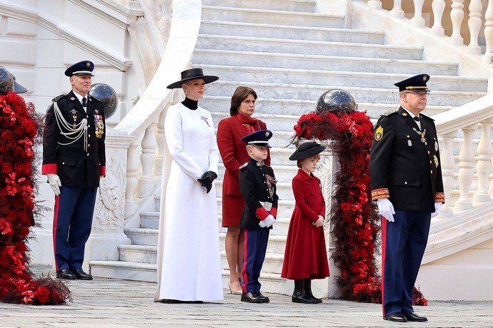 Князь Альбер II и его супруга Шарлен отпраздновали День суверенного принца
