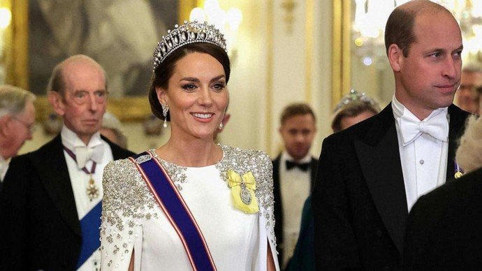 Кейт Миддлтон отдала дань уважения принцессе Диане, выбрав её украшения на встрече с африканским президентом