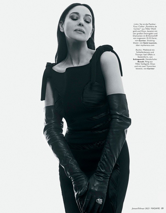 Моника Беллуччи снялась в роскошной фотосессии для немецкого издания Madame Magazine