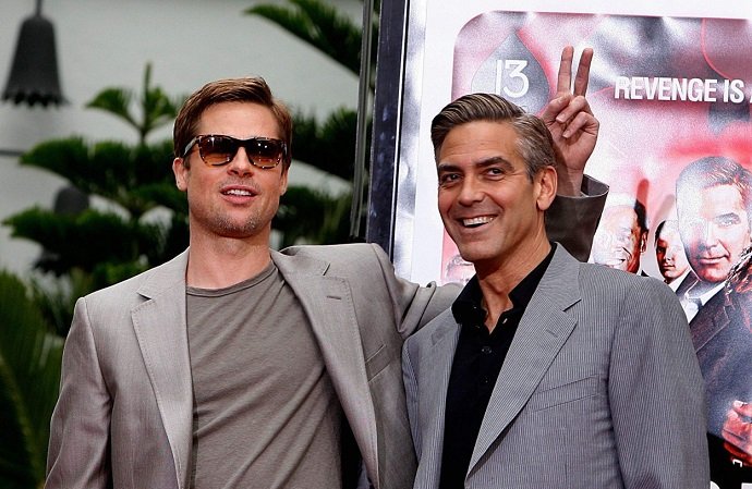 Папарацци поймали сразу 2-х красавцев: Брэда Питта и Джорджа Клуни на съемках фильма