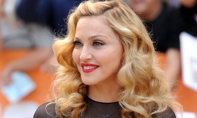 Съемки фильма про Мадонну прекращены из-за скандального поведения певицы