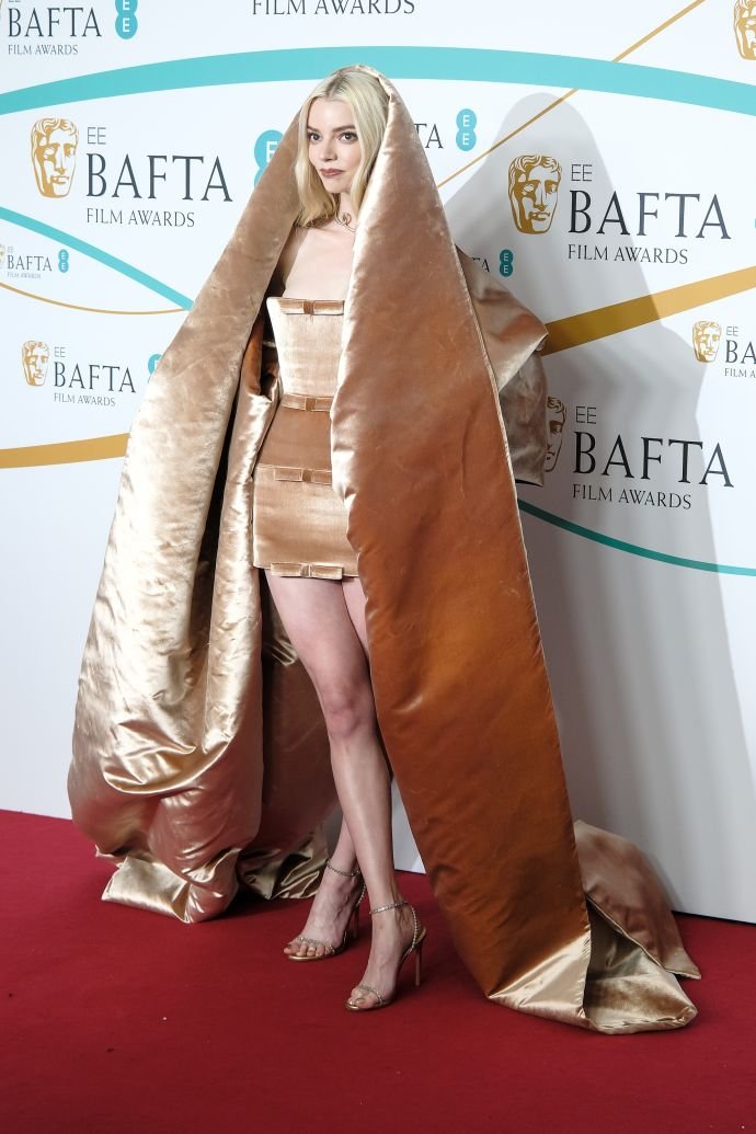 Кейт Бланшетт, Роузи Хантингтон-Уайтли и Вера Вонг ослепительно сияли на красной дорожке: cамые яркие и нелепые образы на BAFTA-2023