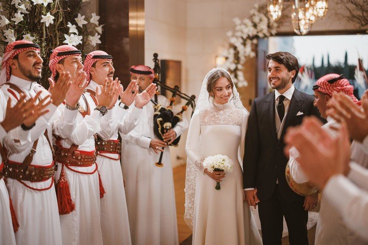 Принцесса Иордании вышла замуж за простолюдина: королевская свадьба в серии фото