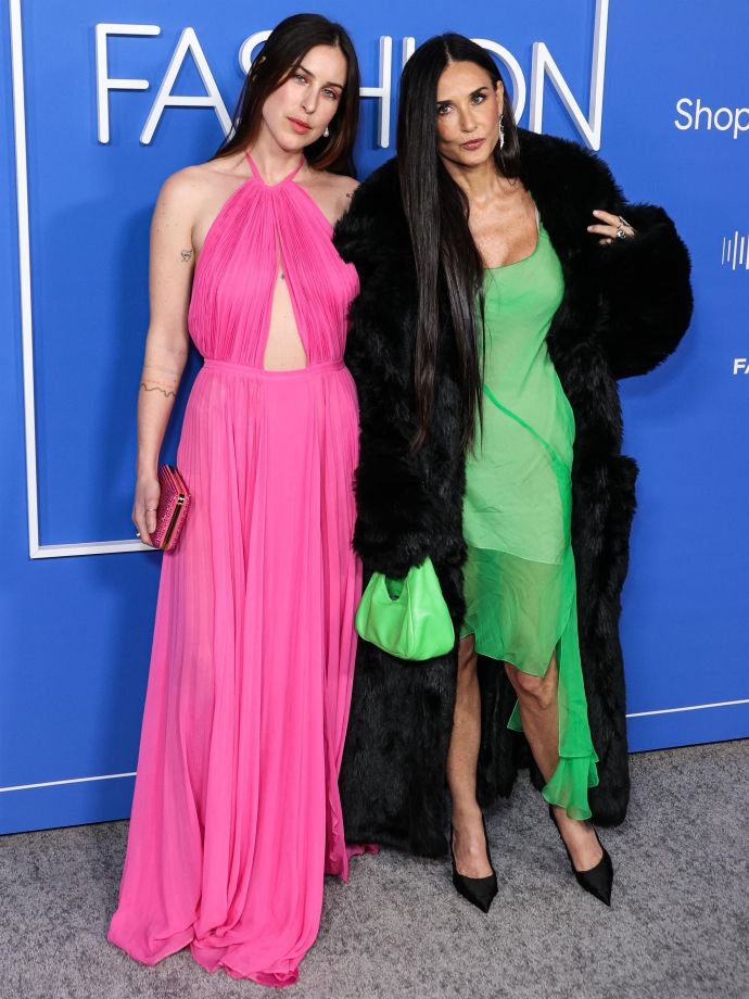  Деми Мур с дочерью, Хайди Клум и Мария Шарапова ослепительно блистали на красной дорожке премии Fashion Trust  