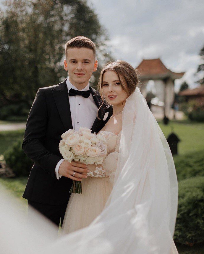 Невестка Валерии рассказала о разводе с сыном певицы Арсением Шульгиным