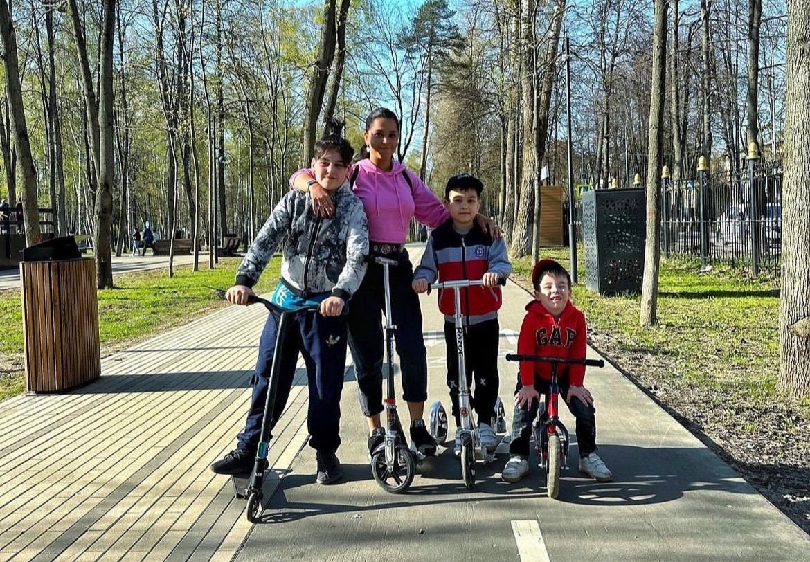 "Дети предоставлены сами себе": Тигран Салибеков пожаловался на бывшую жену