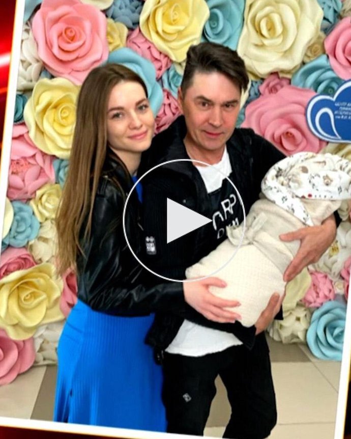 Имя и пол уже известны: 52-летний Владимир Политов стал отцом во второй раз 