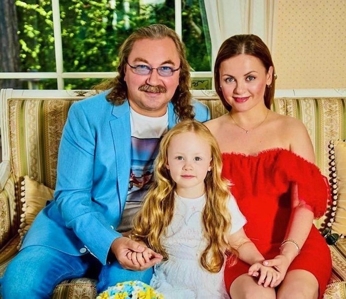 Юлия Проскурякова рассказала о трудностях в семье с Игорем Николаевым 