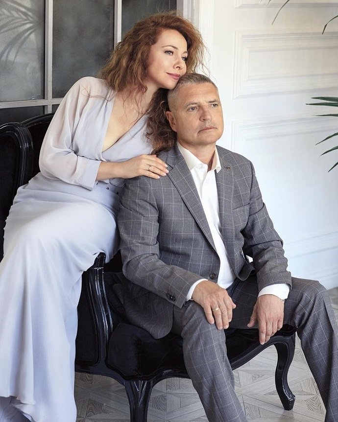 Екатерина Гусева показала редкое фото с мужем в честь годовщины свадьбы