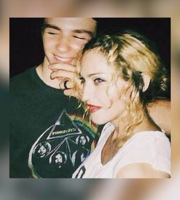 Мадонна трогательно обратилась к сыну в день его 23-летия