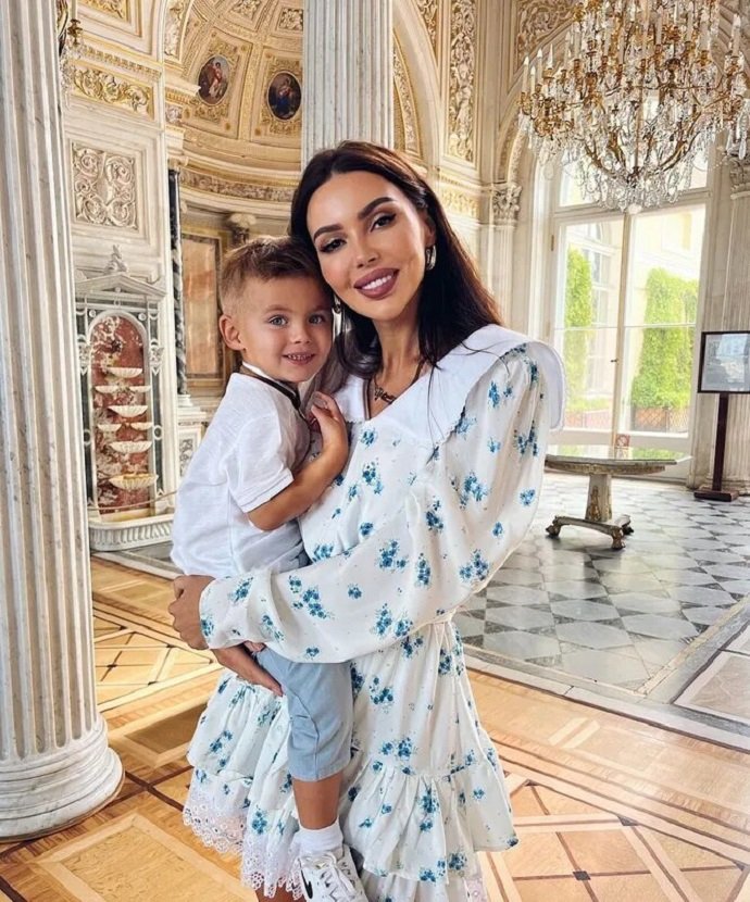 Рэпер Джиган обидел свою жену Оксану Самойлову на глазах у 3-летнего сына