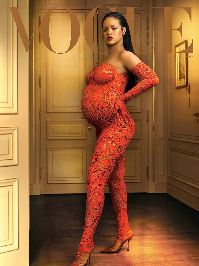 Рианна родила второго ребенка. Топ фото беременной певицы c оголенным животом