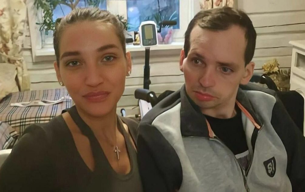 Жена Алексея Янина рассказала, кто сообщил сообщил им о фейковой смерти актера