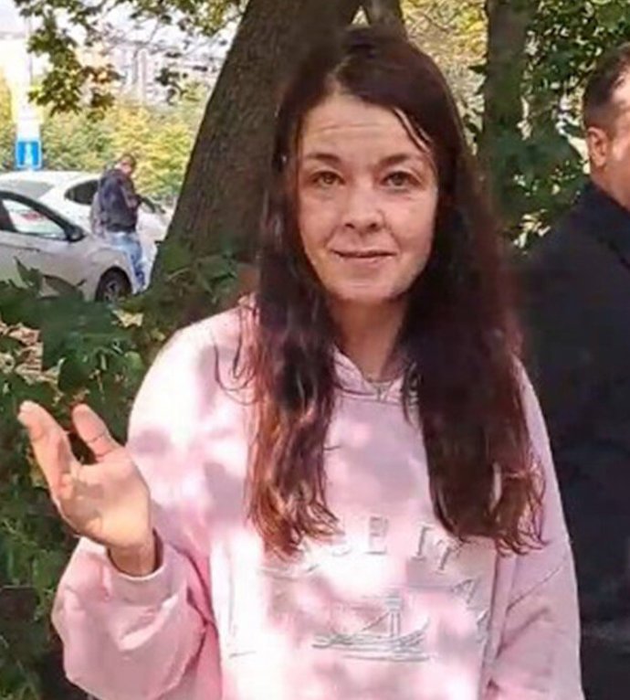 Близкие Юлии Захаровой объяснили, почему она устроила пьяный скандал на похоронах Гришечкина 