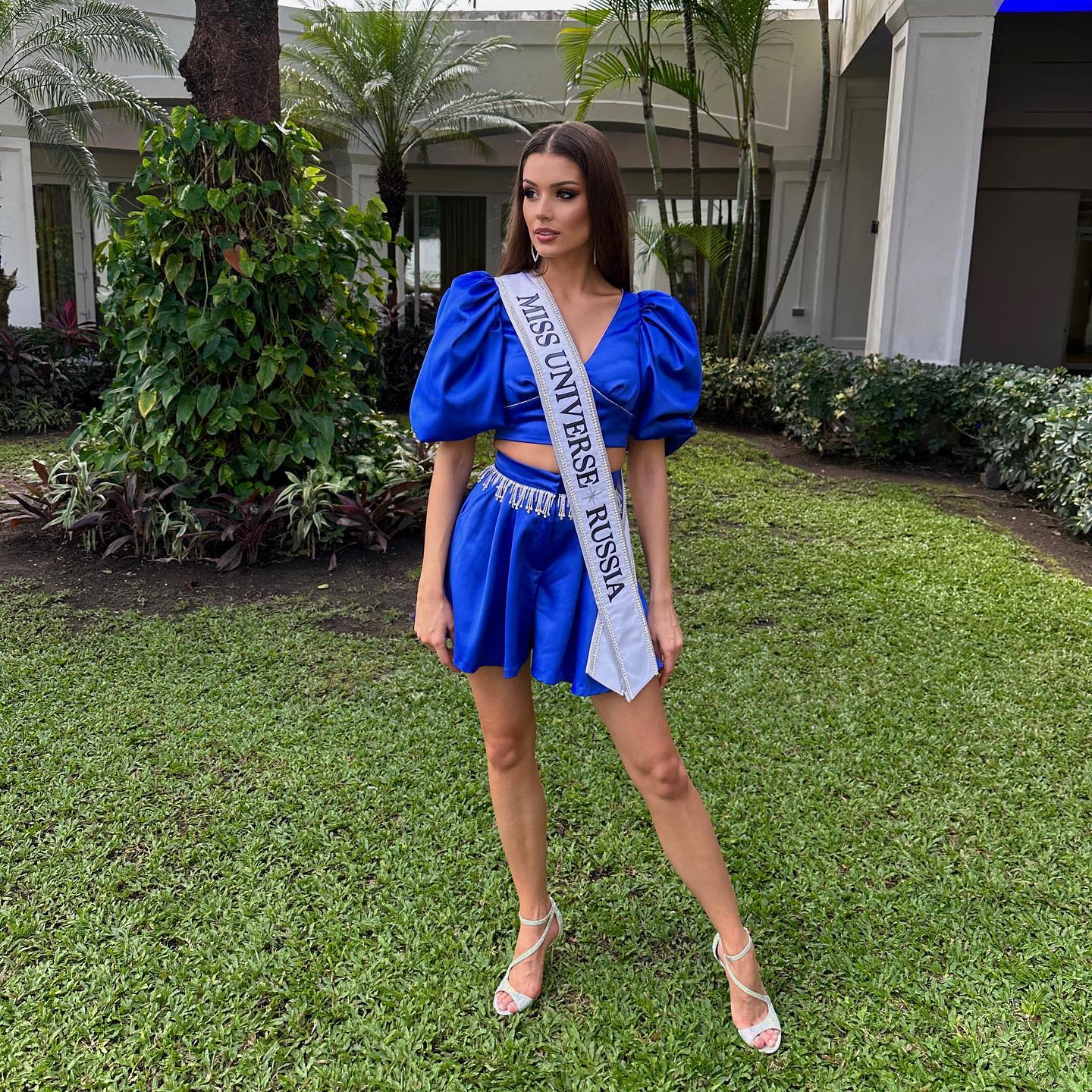 «Мисс Россия 2023» Маргарита Голубева поделилась фотографиями с конкурса «Мисс Вселенная» 