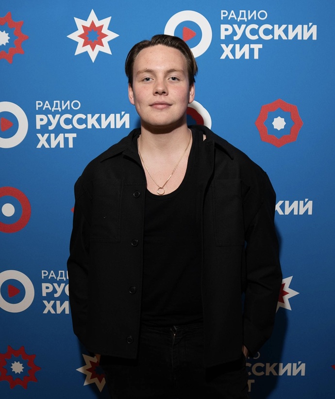 Артист лейбла AllStars Эрик Ахметов рассказал о своих впечатлениях от эфира на радио “Русский хит”