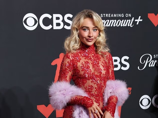 Сабрина Карпентер, Пэрис Хилтон, Доджа Кэт и другие звезды на церемонии вручения премии MTV Video Music Awards 2025