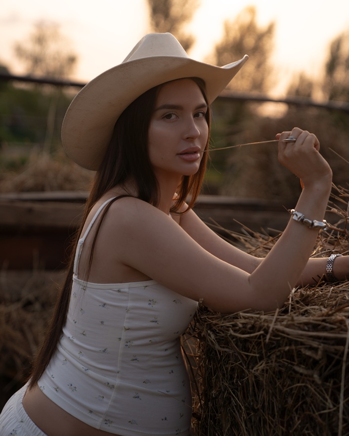 «У меня ничего не осталось, кроме детей»: беременная Елизавета Федоренко рассказала о брачном контракте, абьюзе и судебных разбирательствах «У меня ничего не осталось, кроме детей»: беременная Елизавета Федоренко рассказала о брачном контракте, абьюзе и судебных разбирательствах