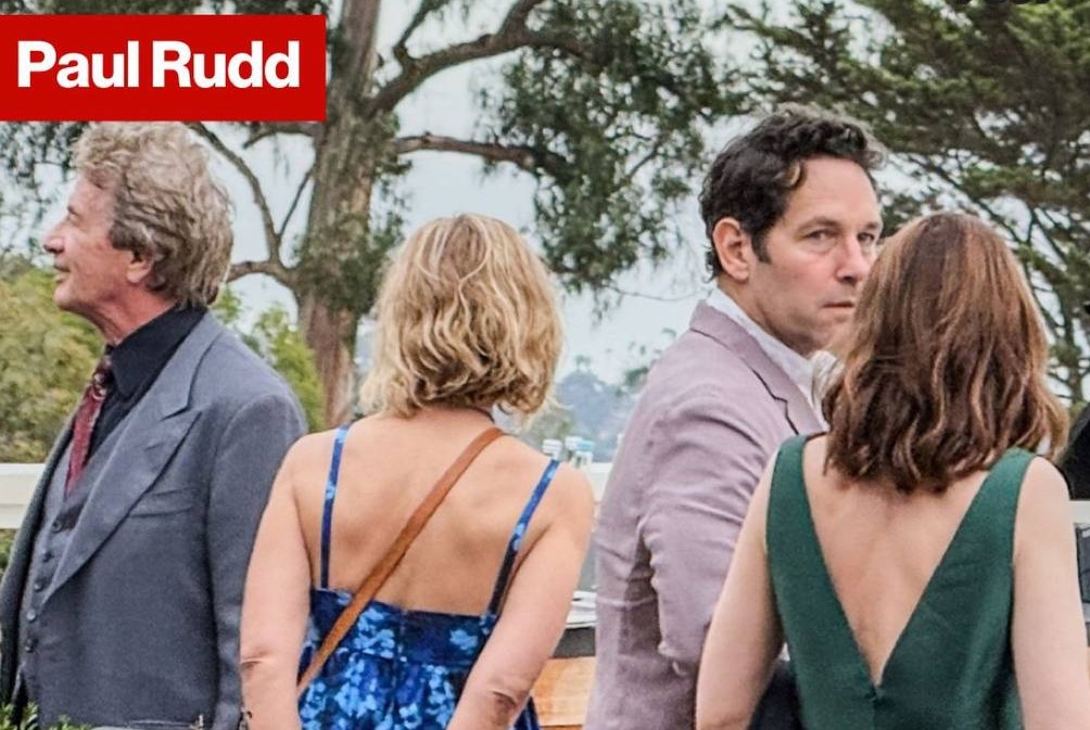 Селена Гомес поделилась фотографиями со своей свадьбы