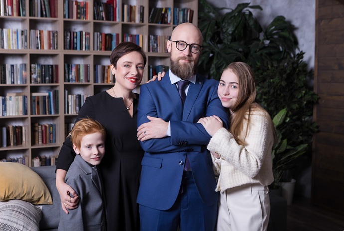 У Тутты Ларсен появились новые проекты о материнстве и отцовстве У Тутты Ларсен появились новые проекты о материнстве и отцовстве