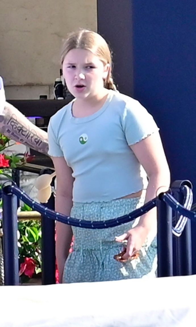 Как за три года изменилась дочь Дэвида и Виктории Бекхэм Харпер Севен: почувствуйте разницу