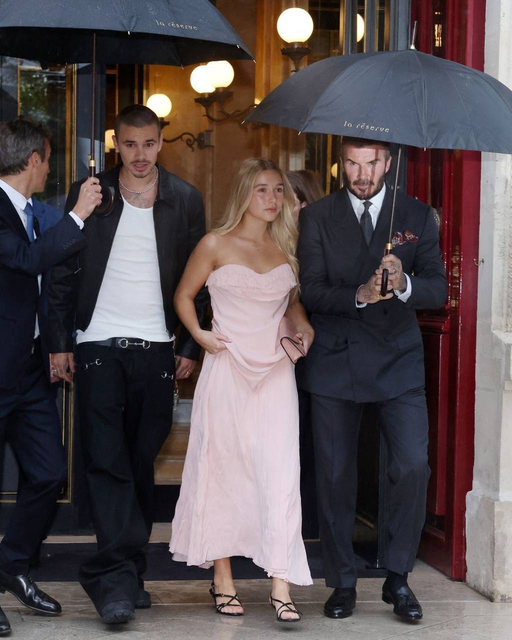 Как за три года изменилась дочь Дэвида и Виктории Бекхэм Харпер Севен: почувствуйте разницу