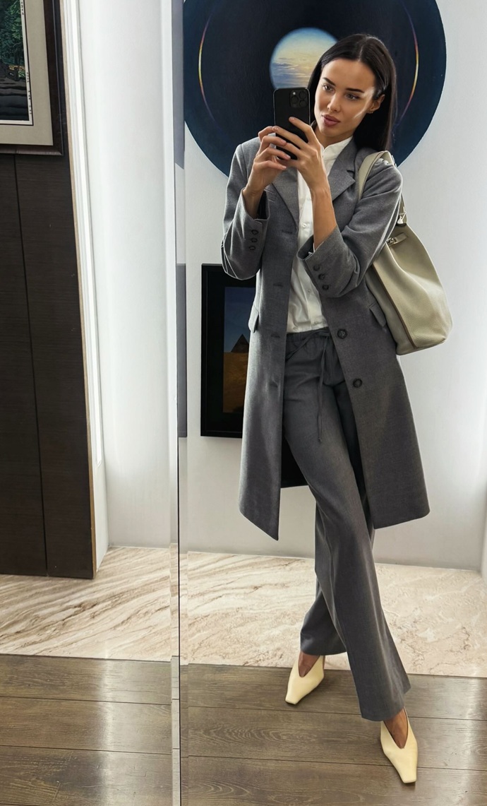 «А как вам такой поворот?»: Анастасия Решетова неожиданно стала блондинкой