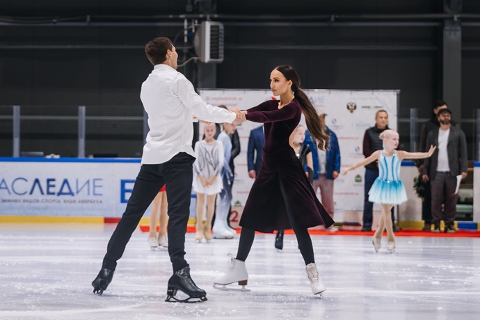 Илья Авербух и фонд «Наша сила Веры» поддержали талантливых детей на льду